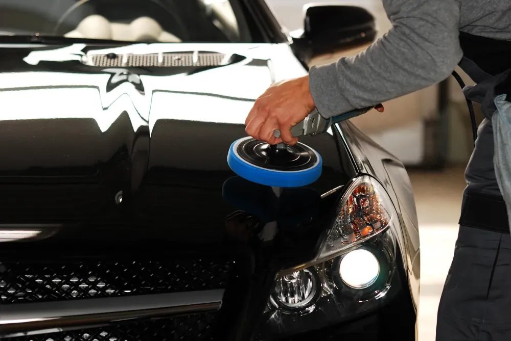 Réparation et polissage de carrosserie (1)webp